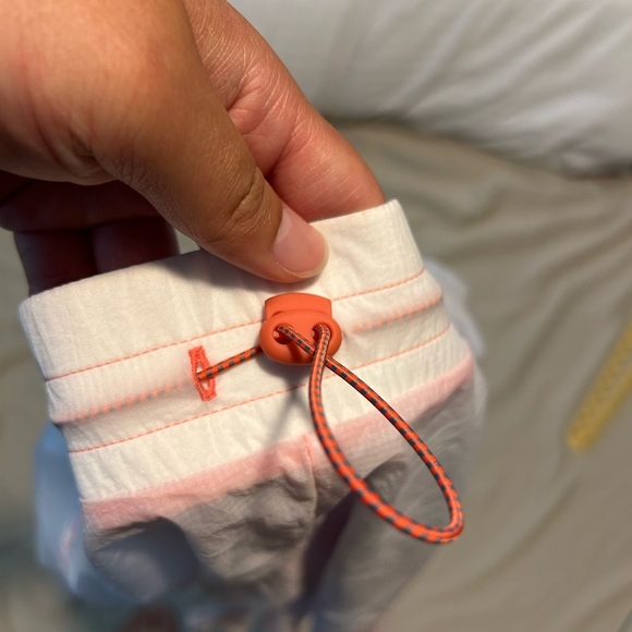 Gymshark Pulse 2 in 1 Shorts in White - S - Picture 8 of 13